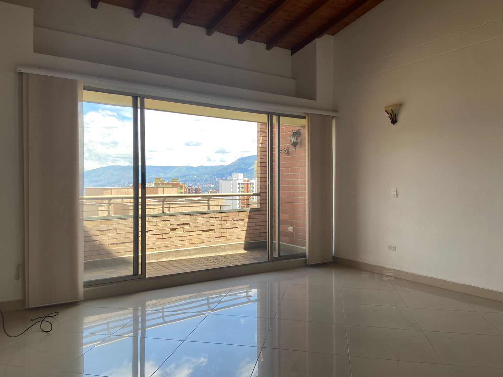 Apartamento en venta en Vegas De La Doctora, Sabaneta · foto 2 de 20