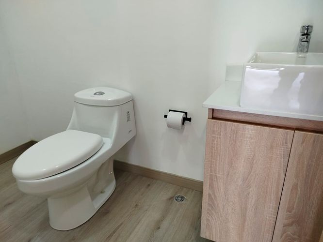 Oficina en arriendo en El Poblado, Medellín, 220 m² · foto 10 de 15