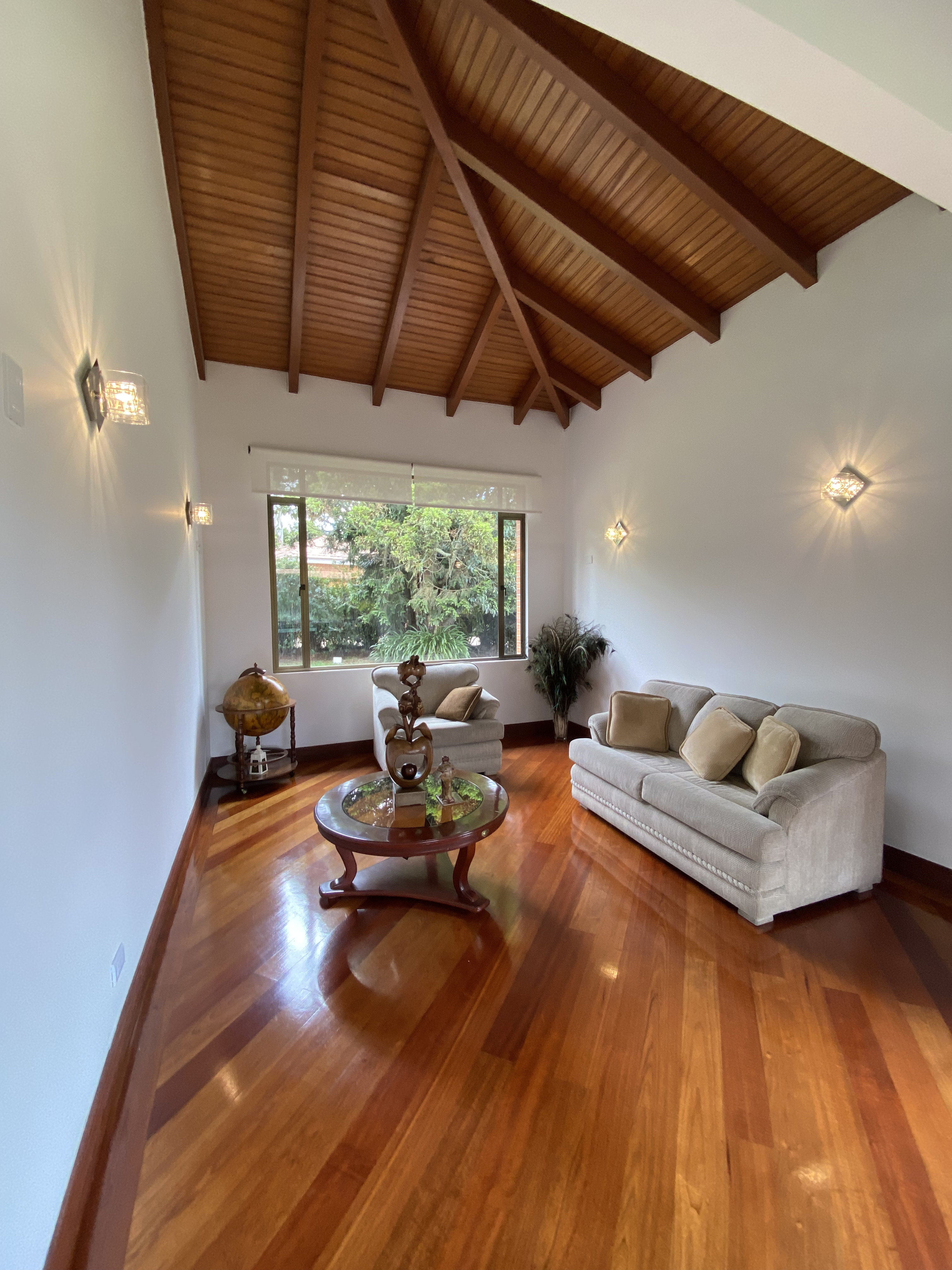 Casa en venta en Guaymaral, Bogotá · foto 7 de 24