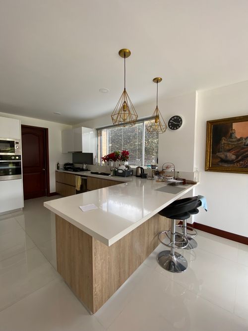 Casa de 5 alcobas en venta en Guaymaral, Bogotá, 207 m² · foto 10 de 24