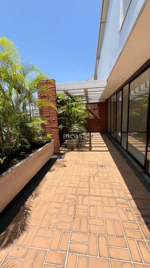Oficina en arriendo en San Fernando Viejo, Cali, 155 m² · foto 2 de 13