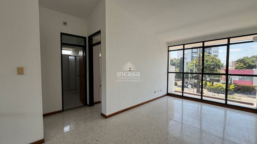 Oficina en arriendo en San Fernando Viejo, Cali, 206 m² · foto 4 de 12