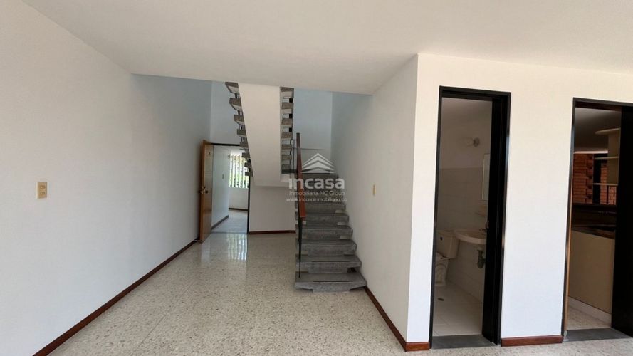 Oficina en arriendo en San Fernando Viejo, Cali, 206 m² · foto 5 de 12