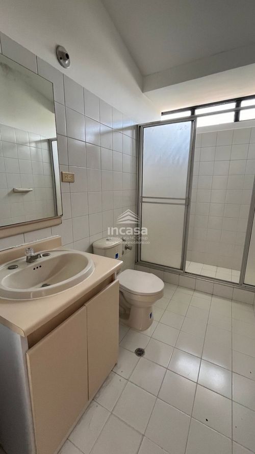 Oficina en arriendo en San Fernando Viejo, Cali, 206 m² · foto 8 de 12