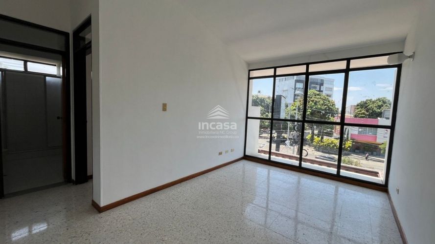 Oficina en arriendo en San Fernando Viejo, Cali, 206 m² · foto 10 de 12