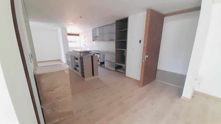 Apartamento en venta en Quinta Paredes, Bogotá · foto 7 de 24