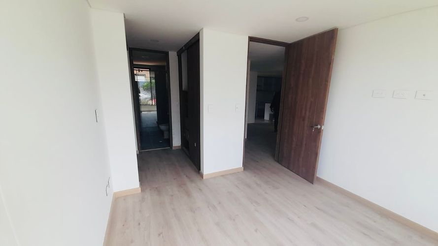 Apartamento en venta en Quinta Paredes, Bogotá · foto 9 de 24