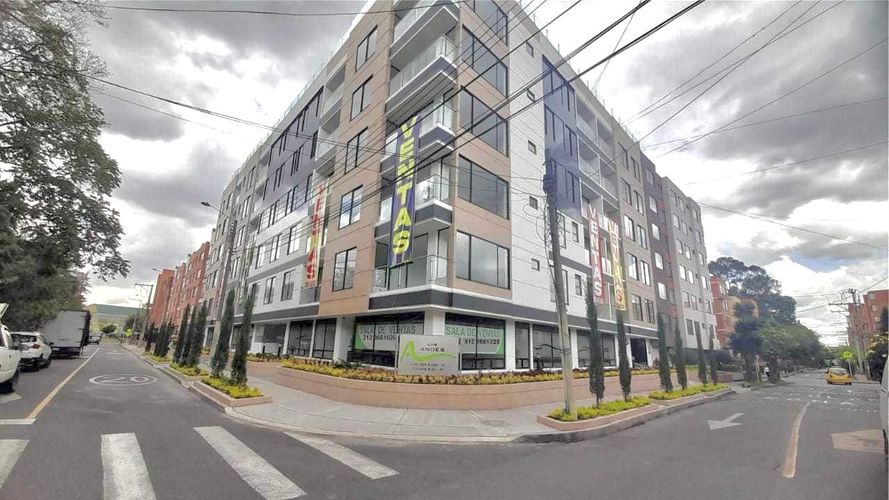 Apartamento en venta en Quinta Paredes, Bogotá · foto 14 de 24