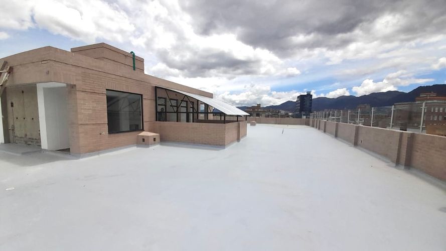 Apartamento en venta en Quinta Paredes, Bogotá · foto 2 de 24