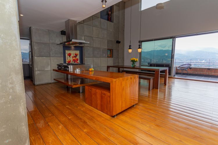 Apartamento de 3 alcobas en venta en La Florida, Medellín, 256 m² · foto 5 de 19