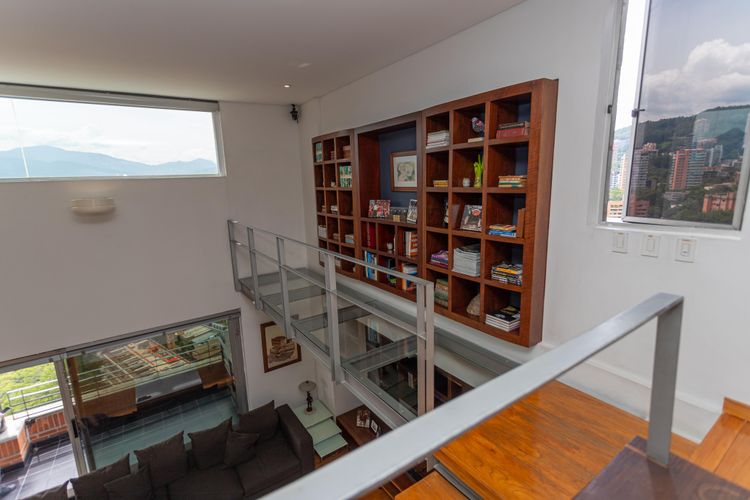 Apartamento de 3 alcobas en venta en La Florida, Medellín, 256 m² · foto 6 de 19