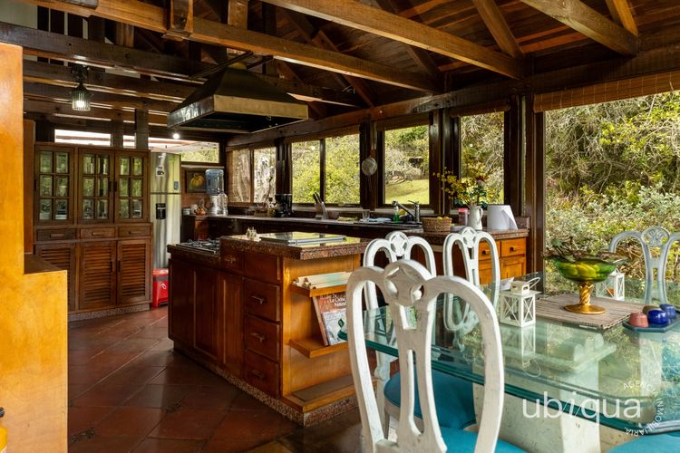 Casa de 5 alcobas en venta en Lagos De Torca, Bogotá, 400 m² · foto 11 de 24
