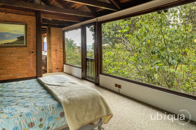 Casa de 5 alcobas en venta en Lagos De Torca, Bogotá, 400 m² · foto 9 de 24