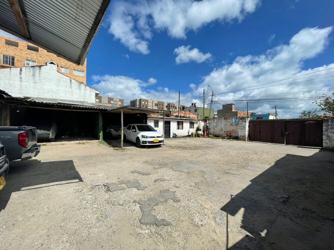 Casa de 6 alcobas en venta en La Estacion, Cajicá, 228 m² · foto 3 de 17