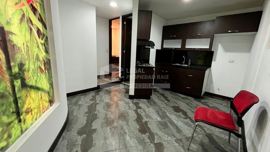 Oficina en venta en El Poblado, Medellín, 126 m² · foto 3 de 9