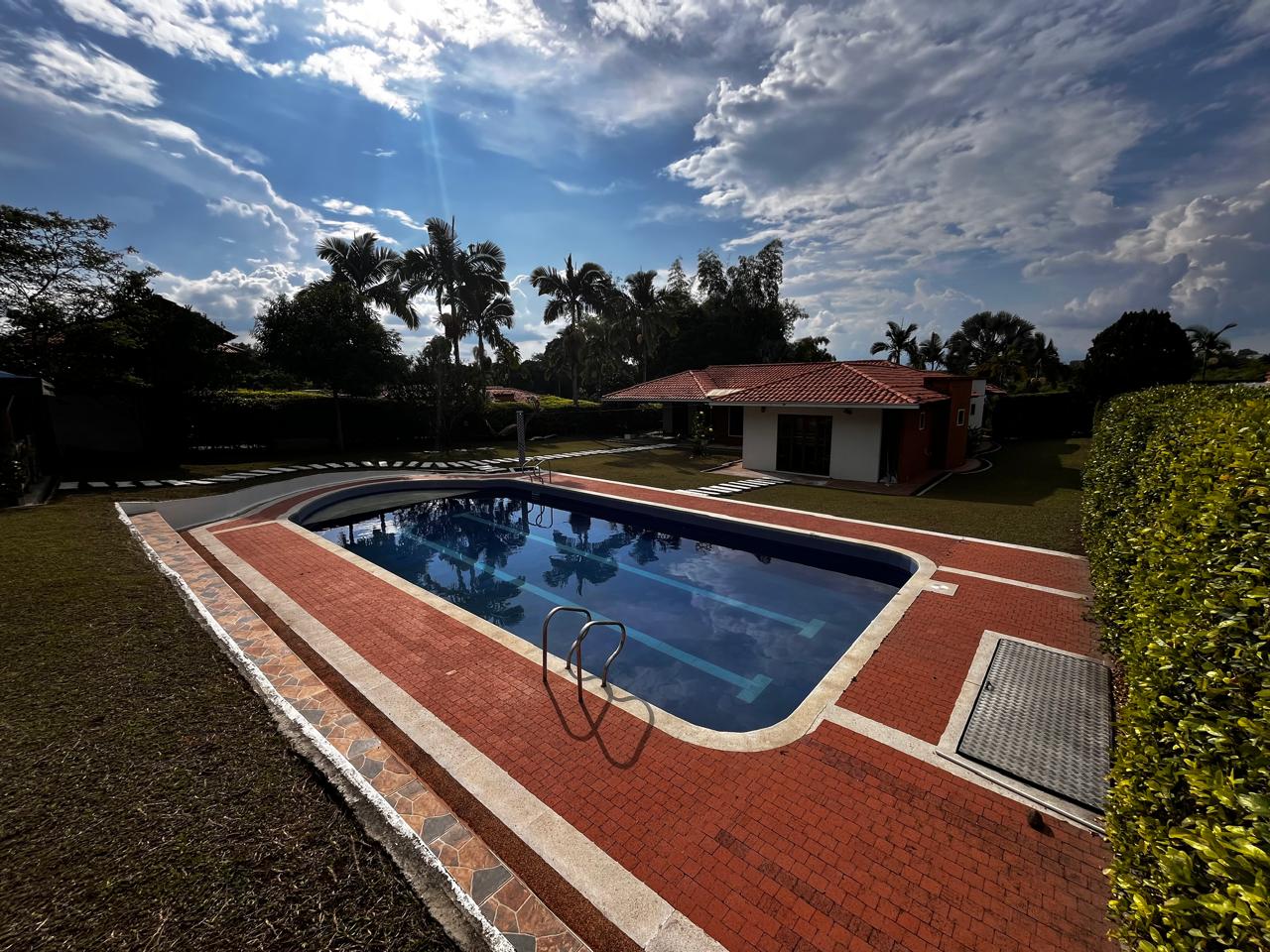 Casa Campestre en Arriendo en Cerritos, Pereira