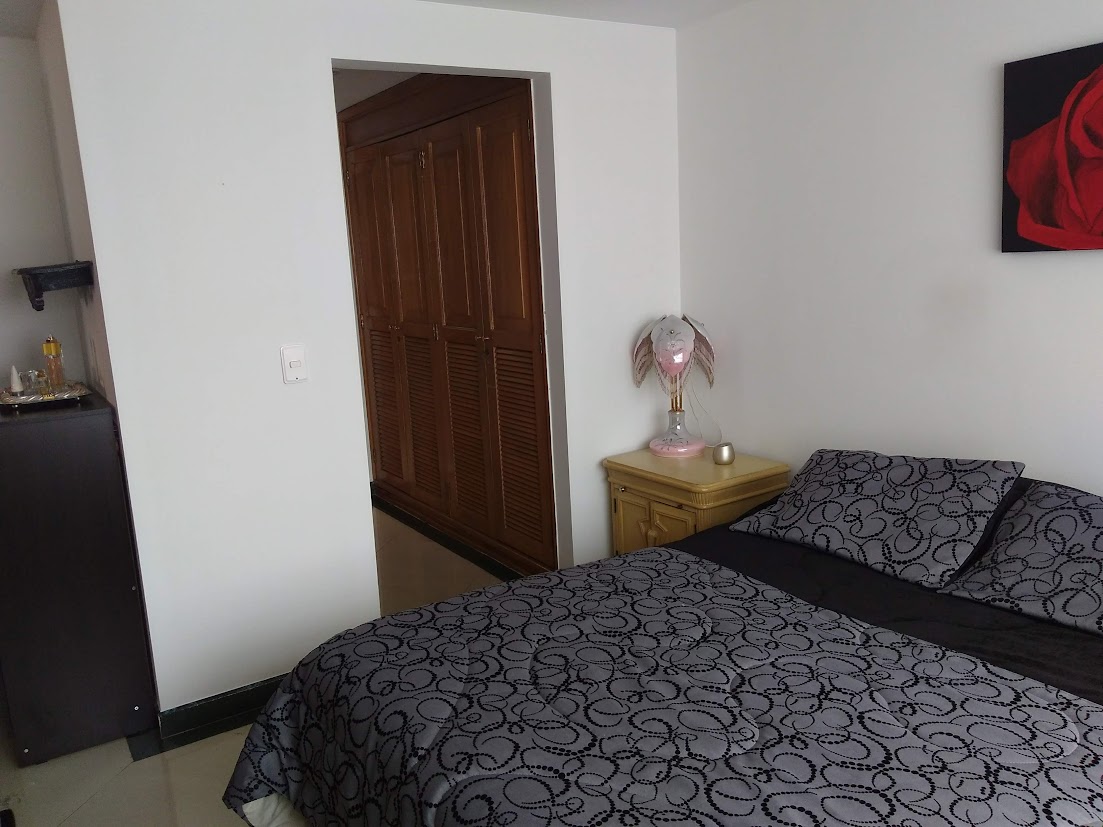 Apartamento en venta en Santa Barbara Occidental, Bogotá · foto 12 de 18