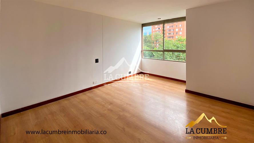 Apartamento de 3 alcobas en arriendo en Loma De Los Gonzalez, Medellín, 142 m² · foto 7 de 13