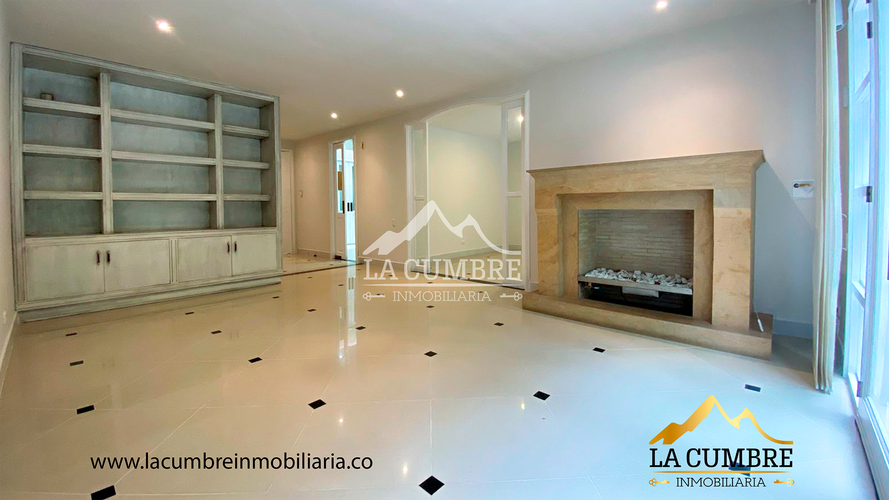 Casa de 3 alcobas en venta en San Lucas, Medellín, 240 m² · foto 5 de 18