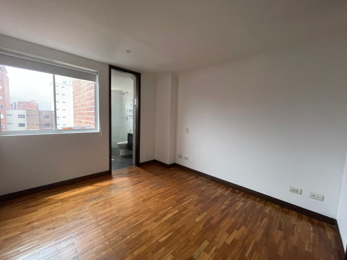 Apartamento en arriendo en Laureles, Medellín · foto 7 de 12