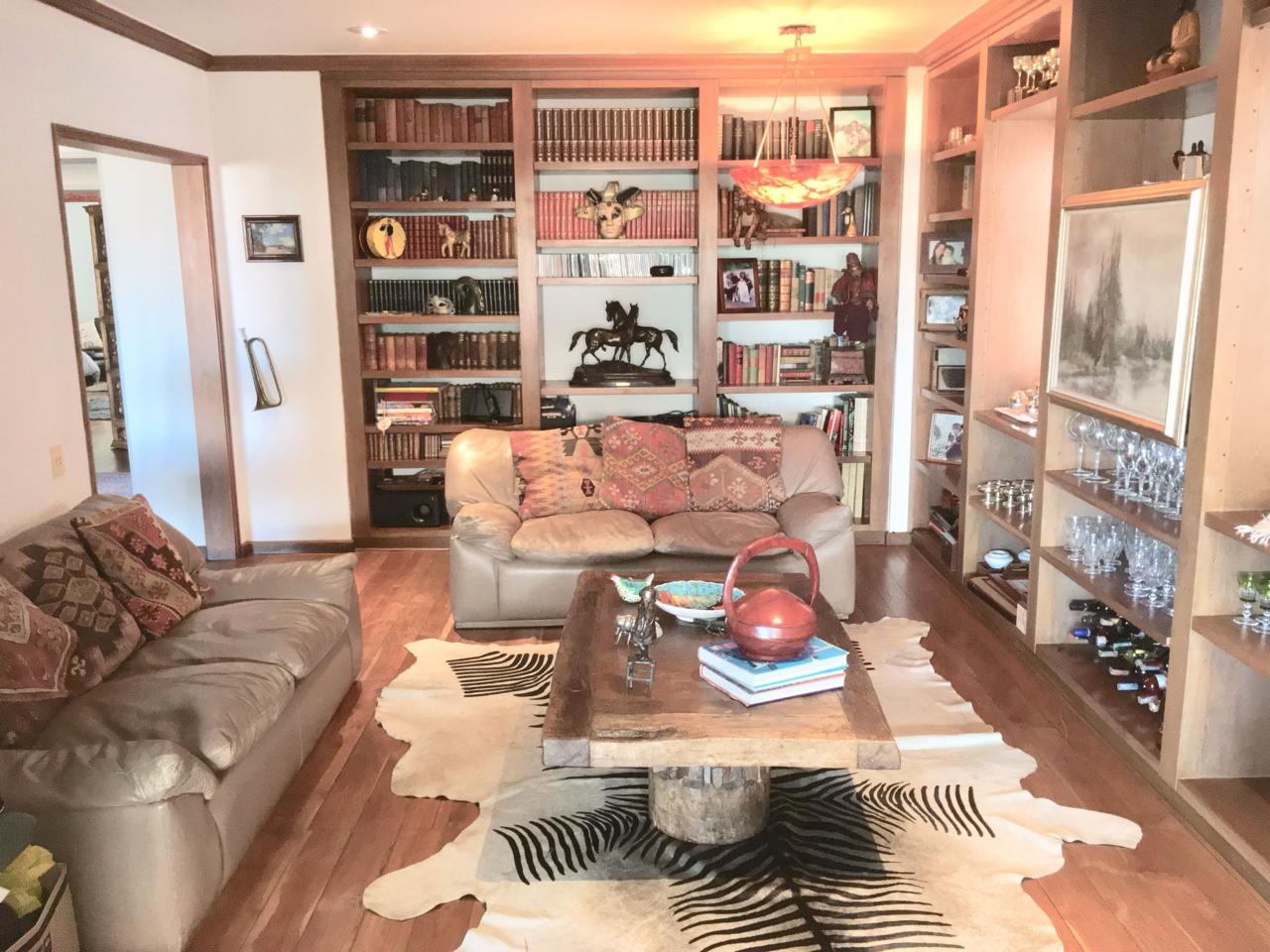 Apartamento en venta en Los Rosales, Bogotá · foto 8 de 24
