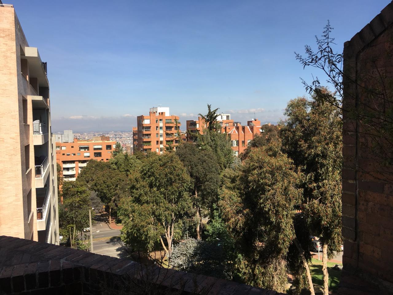 Apartamento en venta en Los Rosales, Bogotá · foto 14 de 24