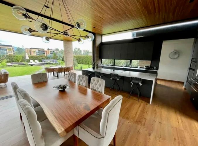Casa de 3 alcobas en venta en Llano Grande, Rionegro, 577 m² · foto 12 de 20