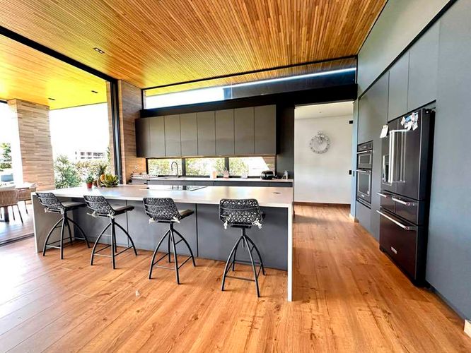 Casa de 3 alcobas en venta en Llano Grande, Rionegro, 577 m² · foto 13 de 20
