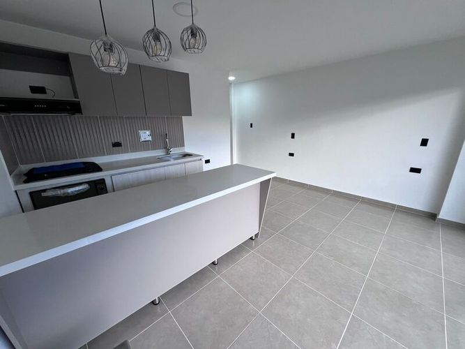 Apartamento de 2 alcobas en venta en El Tambo, La Ceja, 58 m² · foto 3 de 14