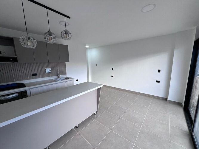 Apartamento de 2 alcobas en venta en El Tambo, La Ceja, 58 m² · foto 4 de 14