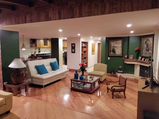 Apartamento de 3 alcobas en venta en La Carolina, Bogotá, 303 m² · foto 4 de 23