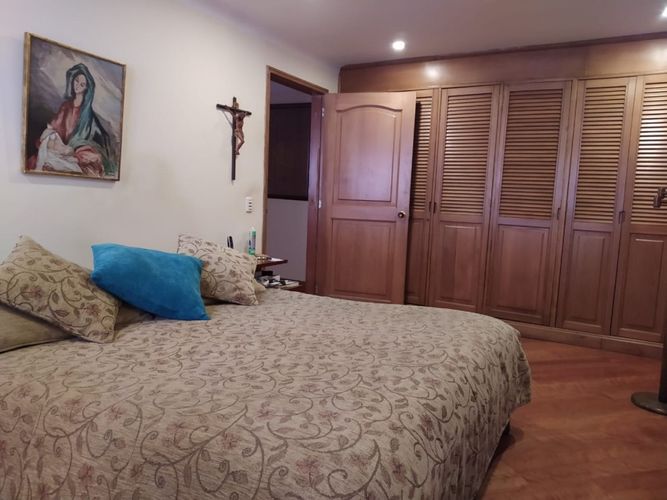 Apartamento de 3 alcobas en venta en La Carolina, Bogotá, 303 m² · foto 15 de 23