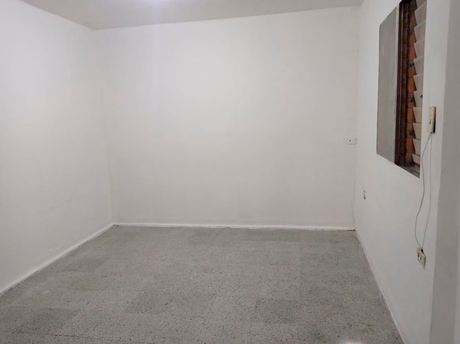 Oficina en arriendo en Belén, Medellín, 120 m² · foto 2 de 10