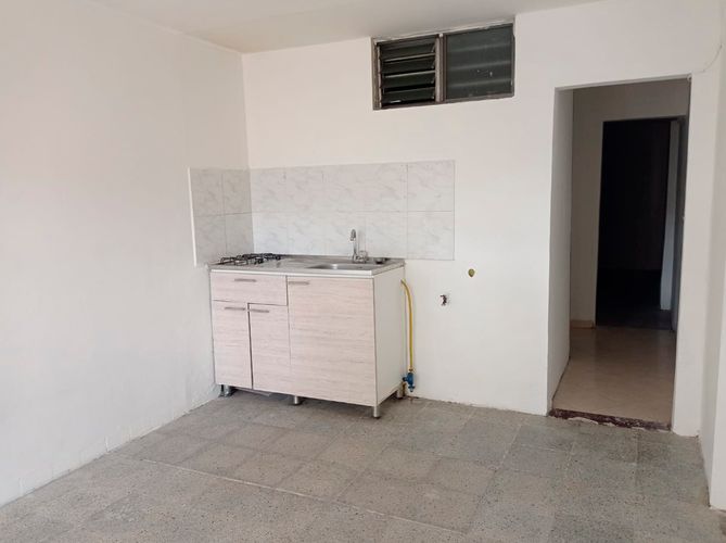 Oficina en arriendo en Belén, Medellín, 120 m² · foto 3 de 10