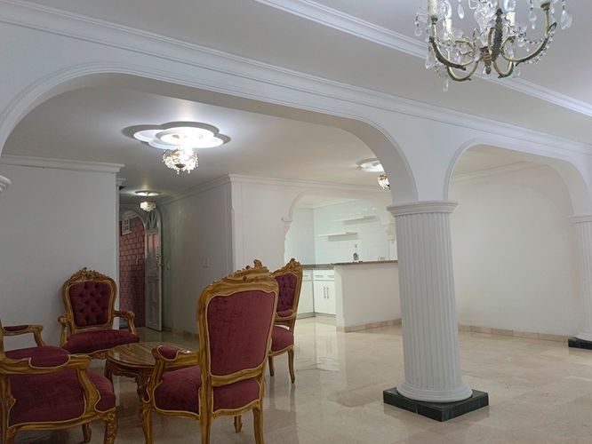 Casa de 5 alcobas en venta en Belén, Medellín, 198 m² · foto 5 de 20
