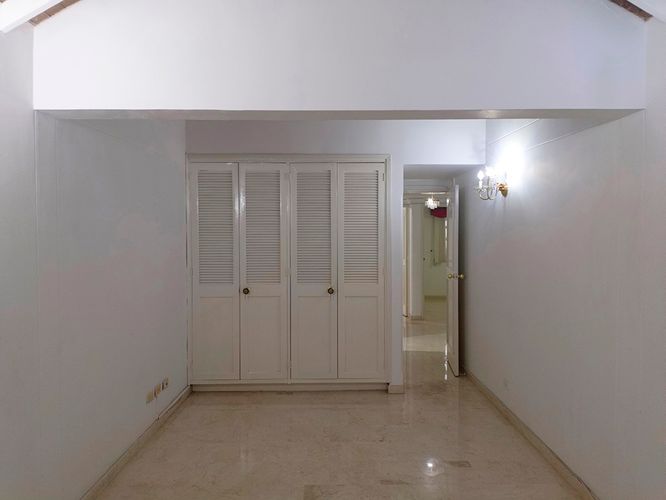 Casa de 5 alcobas en venta en Belén, Medellín, 198 m² · foto 11 de 20