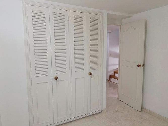 Casa de 5 alcobas en venta en Belén, Medellín, 198 m² · foto 13 de 20