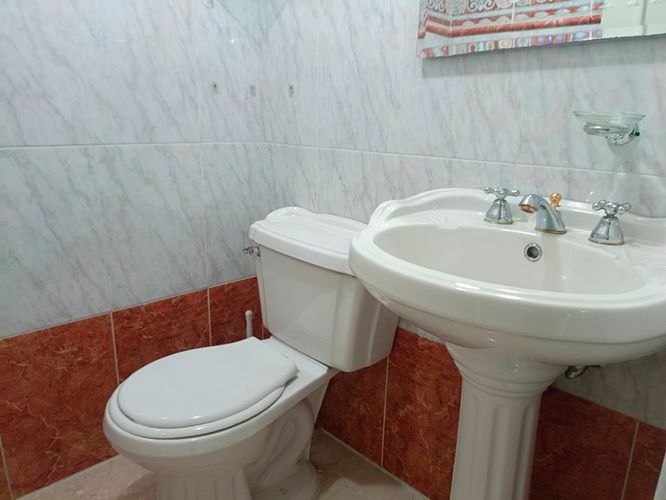 Casa de 5 alcobas en venta en Belén, Medellín, 198 m² · foto 19 de 20