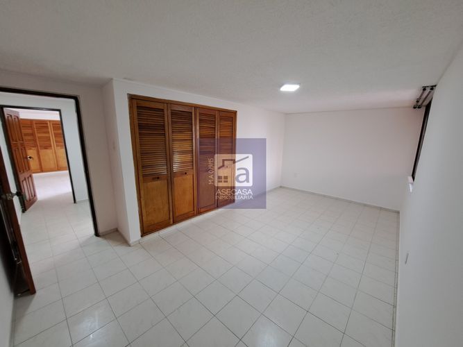 Apartamento de 5 alcobas en venta en Cabecera Del Llano, Bucaramanga, 262 m² · foto 14 de 24