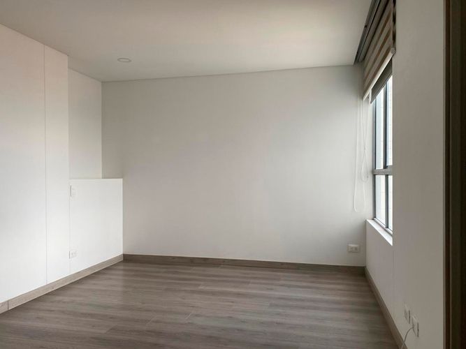 Apartamento de 3 alcobas en arriendo en Loma Del Esmeraldal, Envigado, 138 m² · foto 11 de 18