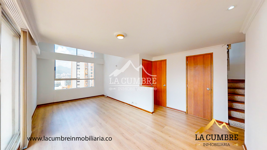 Apartamento de 3 alcobas en venta en Los Balsos, Medellín, 134 m² · foto 3 de 12