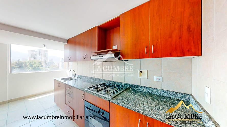 Apartamento de 3 alcobas en venta en Los Balsos, Medellín, 134 m² · foto 5 de 12