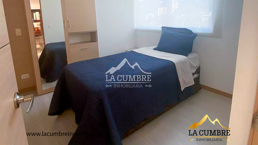 Apartamento de 2 alcobas en arriendo en El Tesoro, Medellín, 100 m² · foto 5 de 8