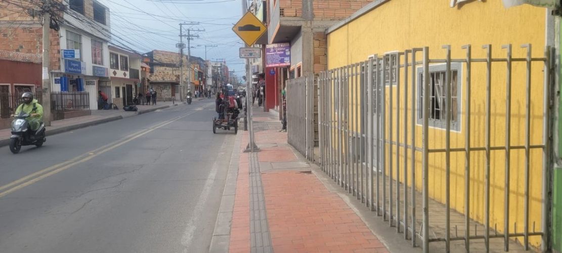 Casa de 3 alcobas en venta en Centro, Funza, 267 m² · foto 2 de 10