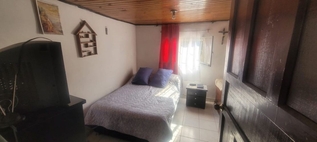 Casa de 3 alcobas en venta en Centro, Funza, 267 m² · foto 7 de 10