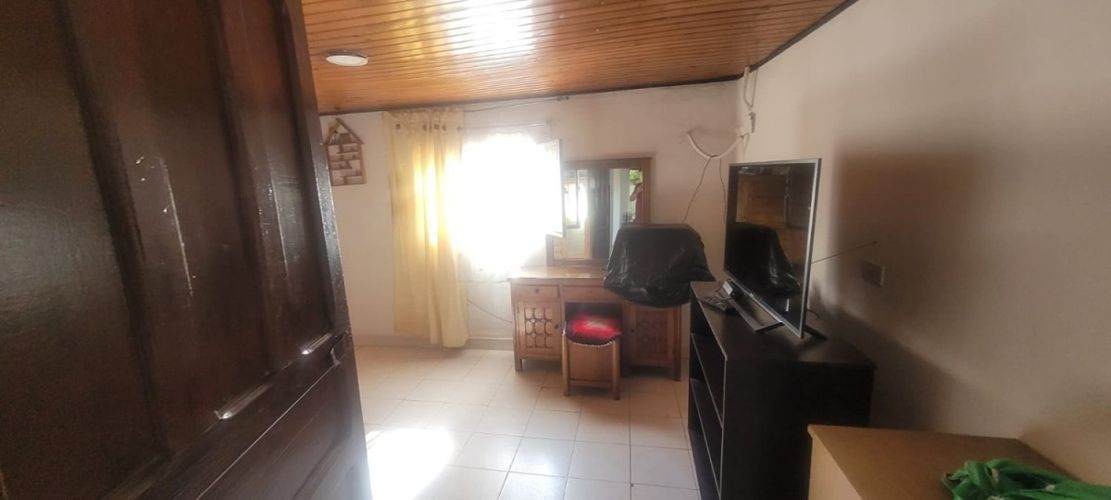 Casa de 3 alcobas en venta en Centro, Funza, 267 m² · foto 8 de 10