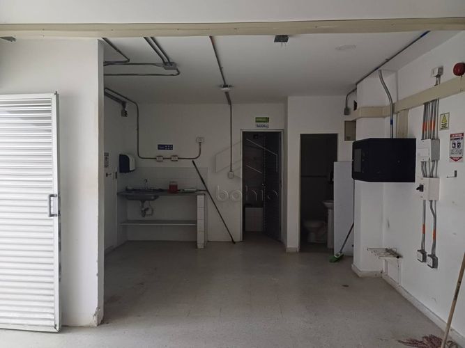 Local en arriendo en Urb. Rosendo Garces, Montería, 350 m² · foto 6 de 8