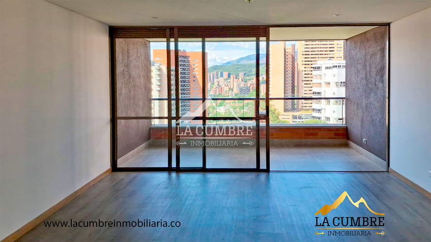 Apartamento de 2 alcobas en venta en El Poblado, Medellín, 88 m² · foto 2 de 9