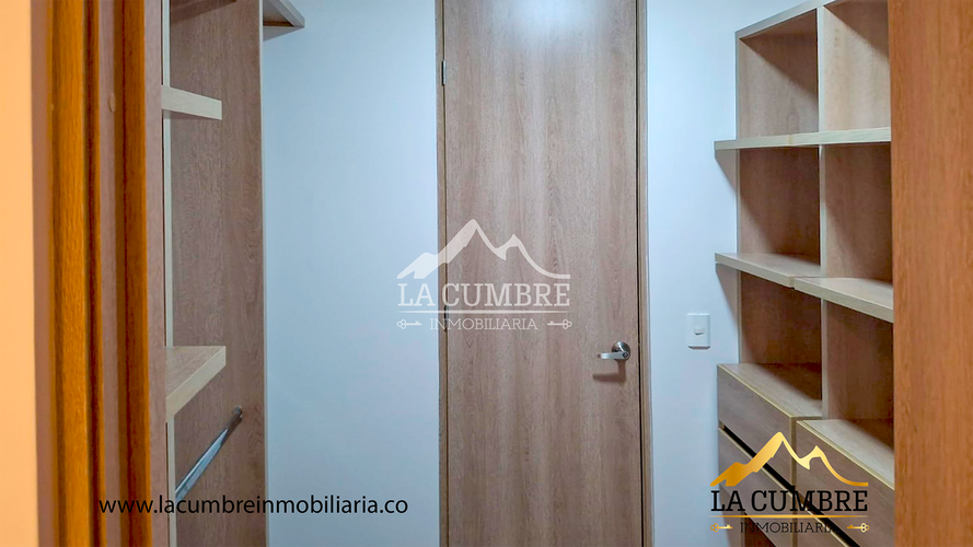 Apartamento de 2 alcobas en venta en El Poblado, Medellín, 88 m² · foto 7 de 9