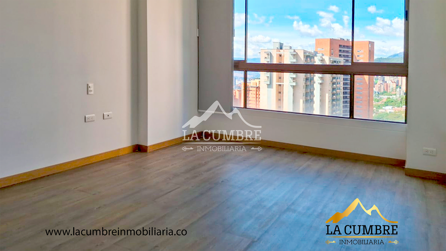 Apartamento de 2 alcobas en venta en El Poblado, Medellín, 88 m² · foto 8 de 9